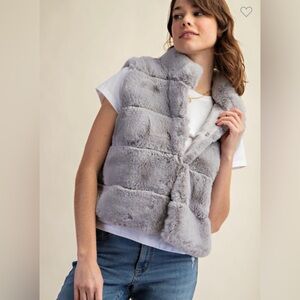 Elegant Silver/Grey Faux Fur Vest
